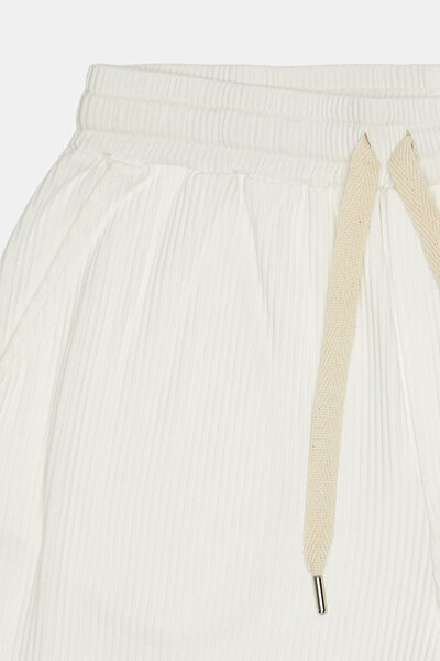 ECRU CORDED SHORTS 9