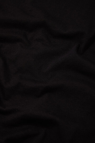 V YAKALI KISA KOL T-SHIRT 4