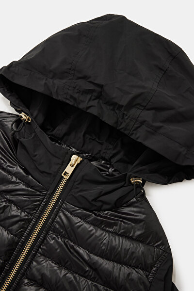 BLACK COAT 3
