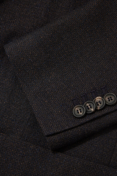 BROWN JACKET 10