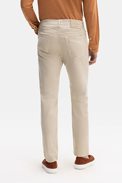 LIGHT BEIGE TROUSERS 3