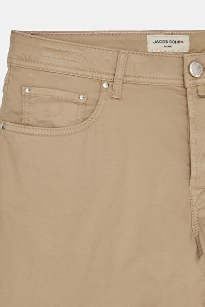 BEIGE TROUSERS 9