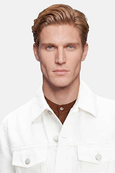 WHITE COAT 3