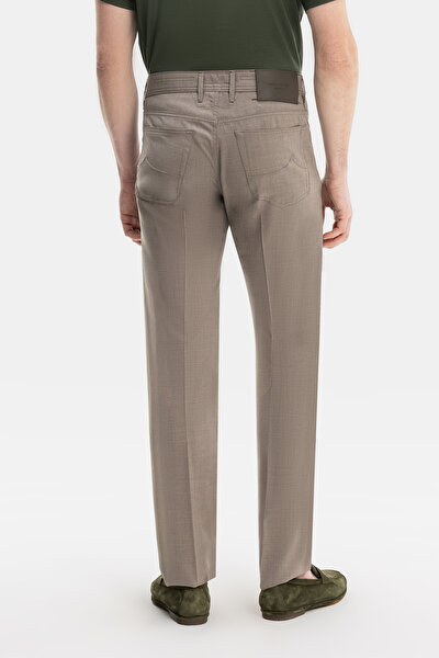 BEIGE TROUSERS 3