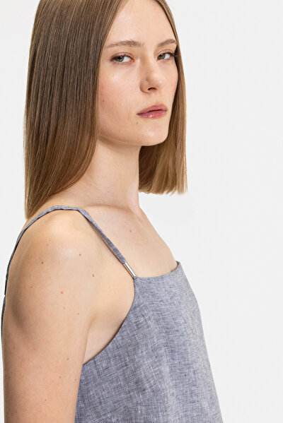 BLUE SQUARE SLEEVELESS SUSPENDER BLOUSE 3