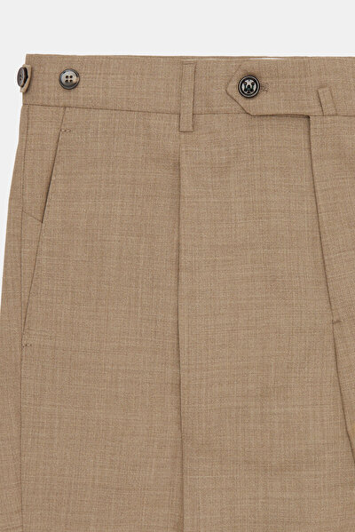 BEIGE TROUSERS 8