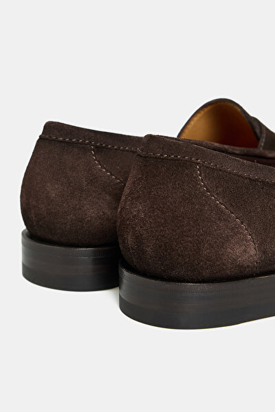 BROWN LEATHER SHOE 4