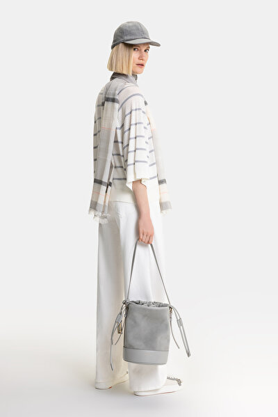 GREY BASIC / ROUND NECKLINE TRICOT 8