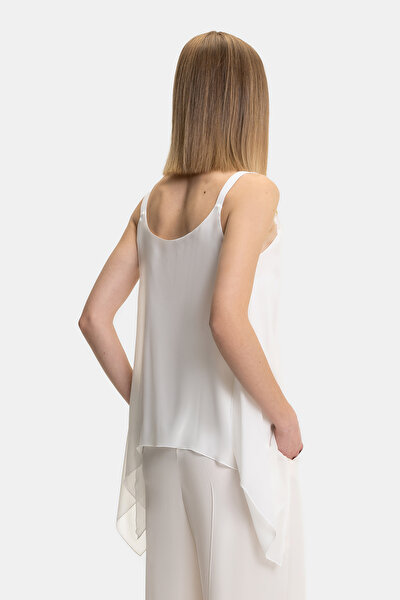 ECRU CLEAVAGE SLEEVELESS SUSPENDER BLOUSE 3