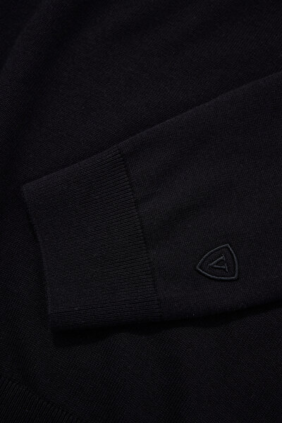 NAVY BLUE POLO NECK TRICOT 4