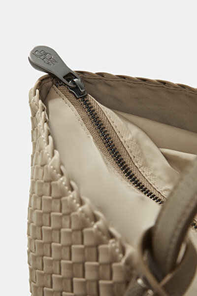 BEIGE BAG 5