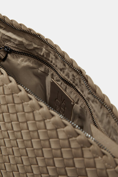 BEIGE BAG 5