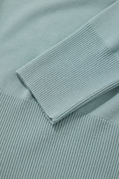 ECRU BASIC / ROUND NECKLINE TRICOT 10