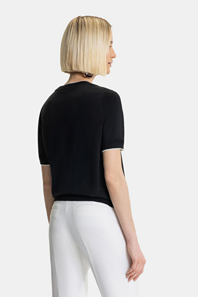 WHITE BASIC / ROUND NECKLINE TRICOT 3