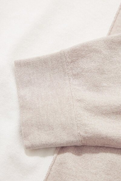 BEIGE V NECK TRICOT 8