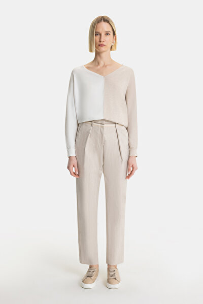 BEIGE V NECK TRICOT 4
