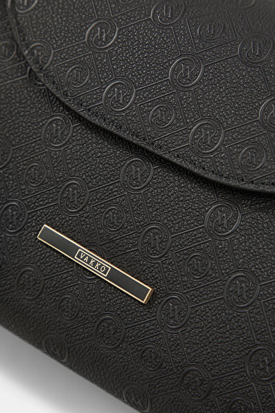 BLACK MONOGRAM BAG 5