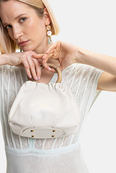 WHITE SLEEVELESS DRESS 4