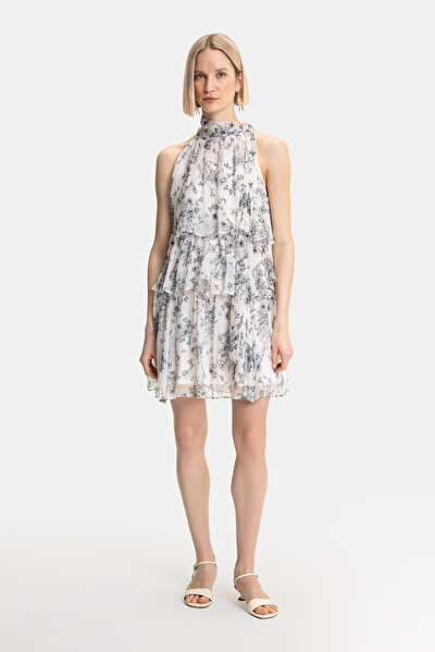 BLACK SLEEVELESS ABOVE THE KNEE DRESS 5