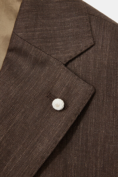 BROWN JACKET 9