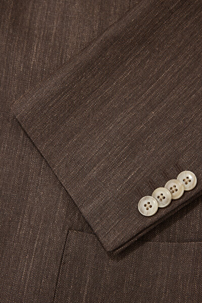 BROWN JACKET 10