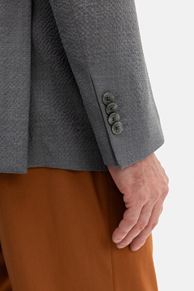 GREY JACKET 4