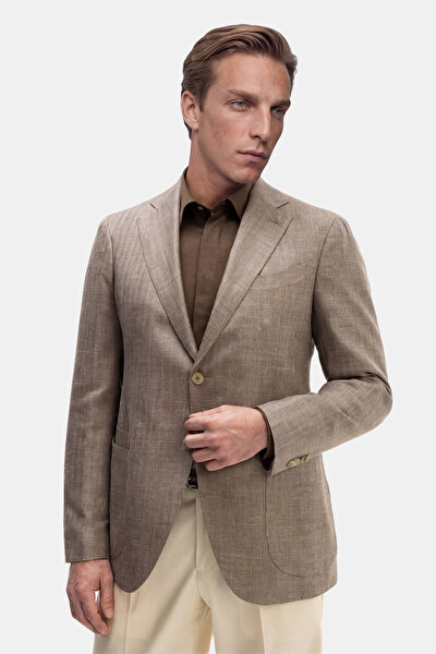 BEIGE JACKET 5