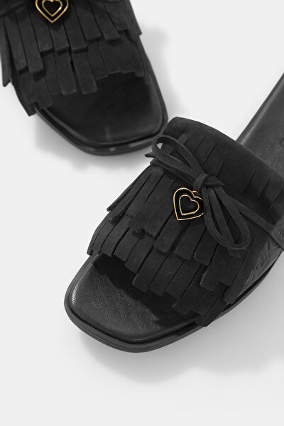 BLACK MONOGRAM LEATHER SLIPPER 4