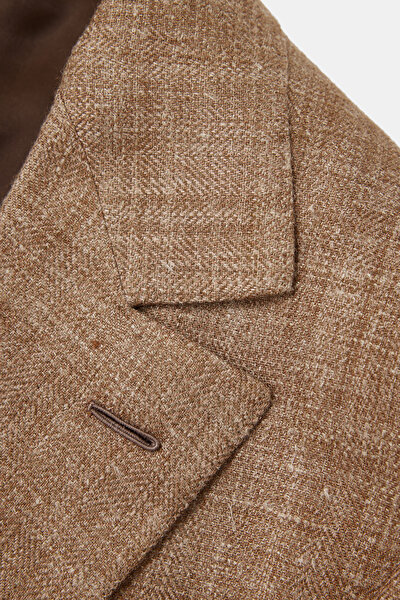 LIGHT BROWN JACKET 4