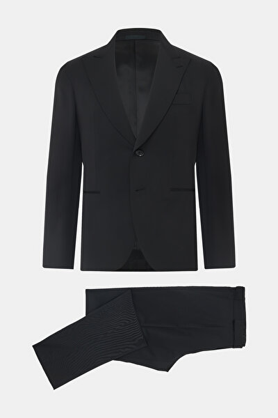 SUIT 8
