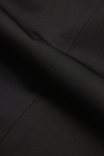 SUIT 13