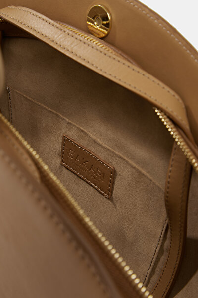 BROWN WOOD BAG 9