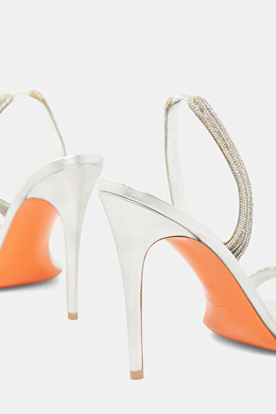 SILVER JEWELLED SHOE 5