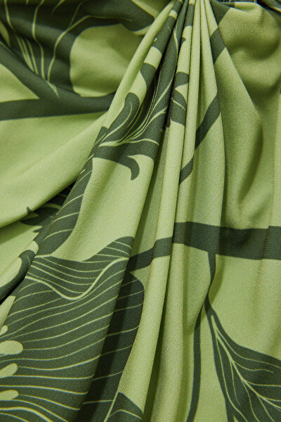 LIGHT GREEN DRESS 4
