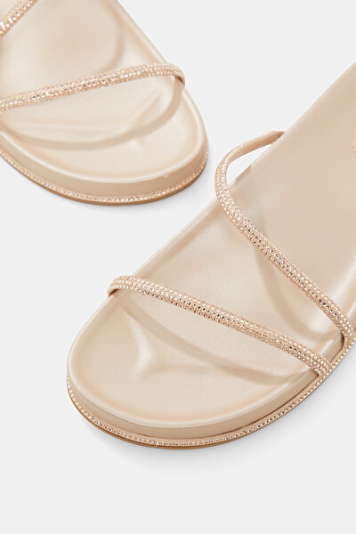 POWDER JEWELLED SHOE 4