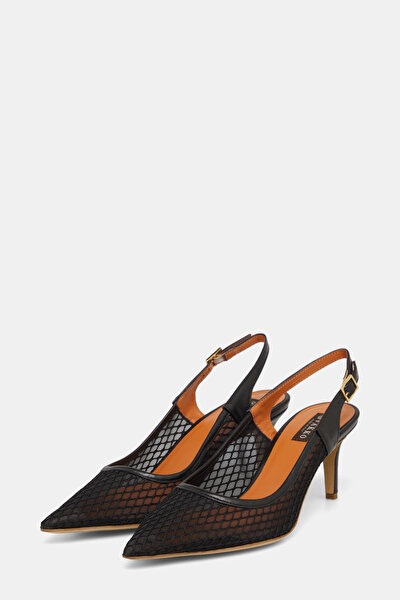BLACK SHOE 3