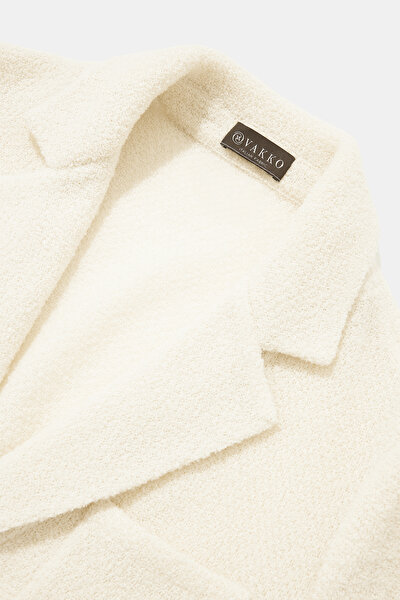 CREAM JACKET 10