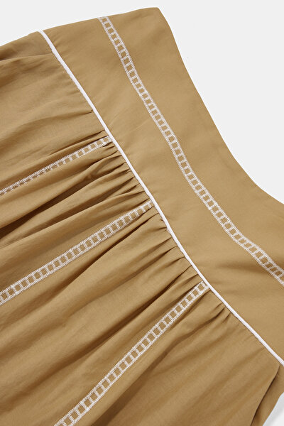 BEIGE SKIRT 3