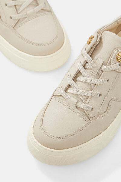 ECRU MONOGRAM LEATHER SHOE 4