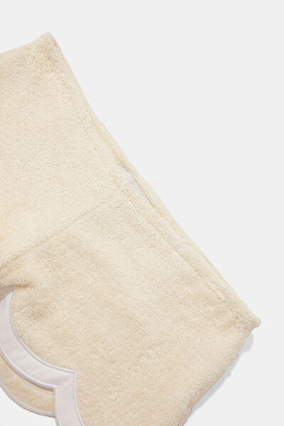 BEIGE SHORTS 3
