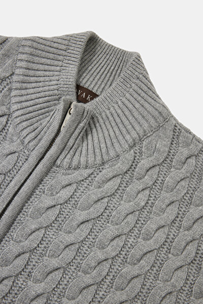 LIGHT GREY KNITTING DESIGN TRICOT 3