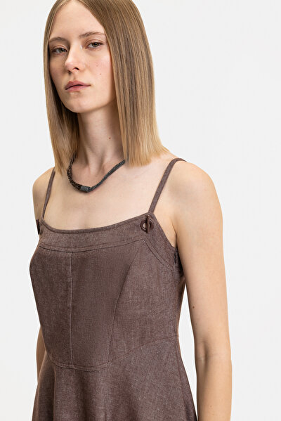BROWN SLEEVELESS SUSPENDER BELOW THE KNEE DRESS 3