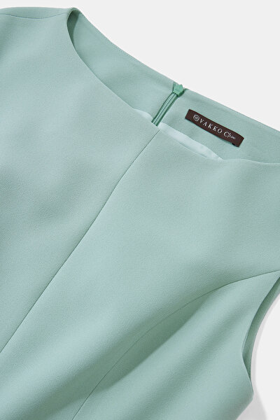 MINT SLEEVELESS BELOW THE KNEE DRESS 8