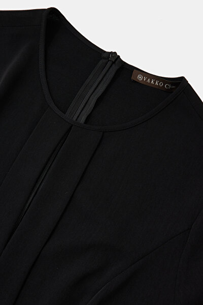 BLACK SHORT SLEEVE BELOW THE KNEE DRESS 8
