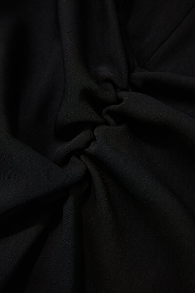 BLACK SHORT SLEEVE BELOW THE KNEE DRESS 9