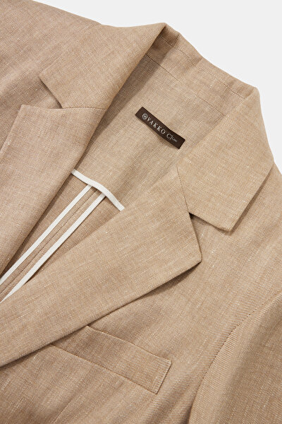 BEIGE JACKET 3