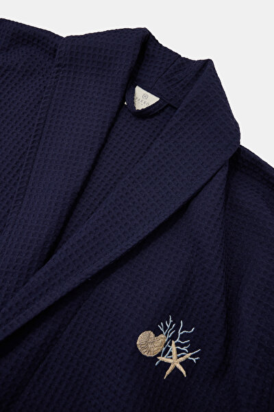BATHROBE 3