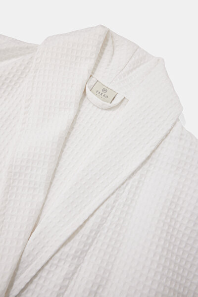 BATHROBE 3