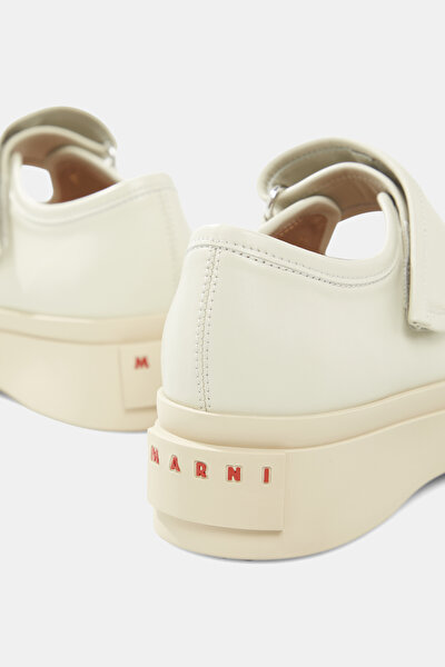 CREAM SHOE 5