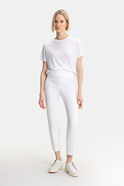 WHITE BASIC / ROUND NECKLINE SHORT SLEEVE TSHIRT 3